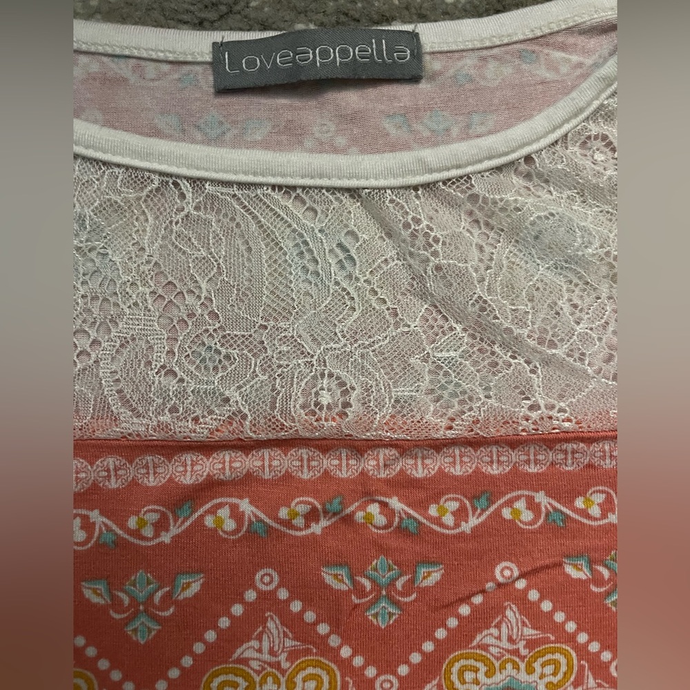 Shirt - Picture 2 of 3
